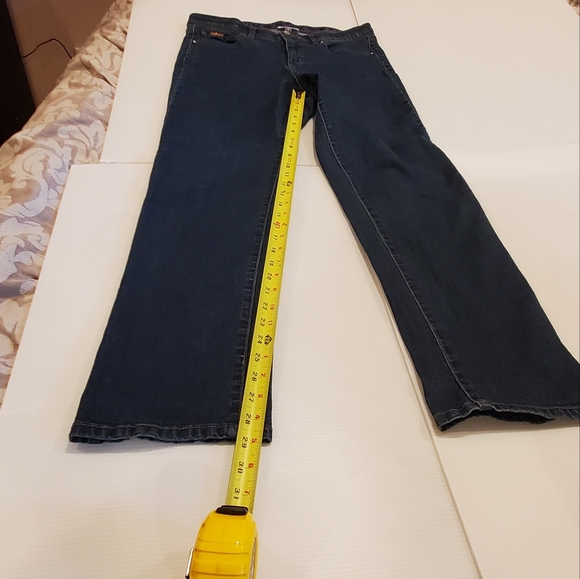JM Collection Comfort Stretch Waist Straight leg Jeans size 8 - Picture 9 of 16